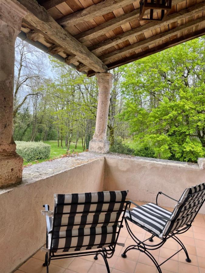 Bed and Breakfast La Croix Des Granges Chapdeuil Zimmer foto