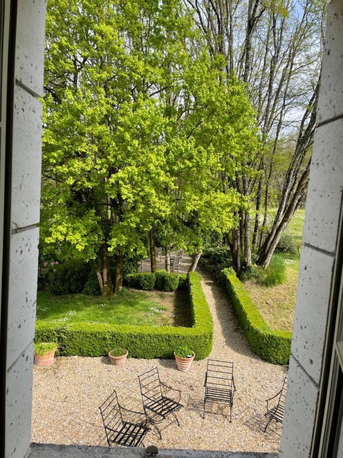Bed and Breakfast La Croix Des Granges Chapdeuil Exterior foto