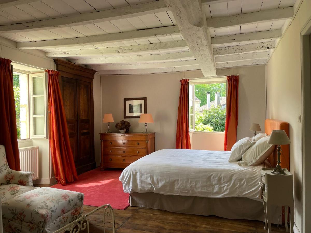 Bed and Breakfast La Croix Des Granges Chapdeuil Exterior foto